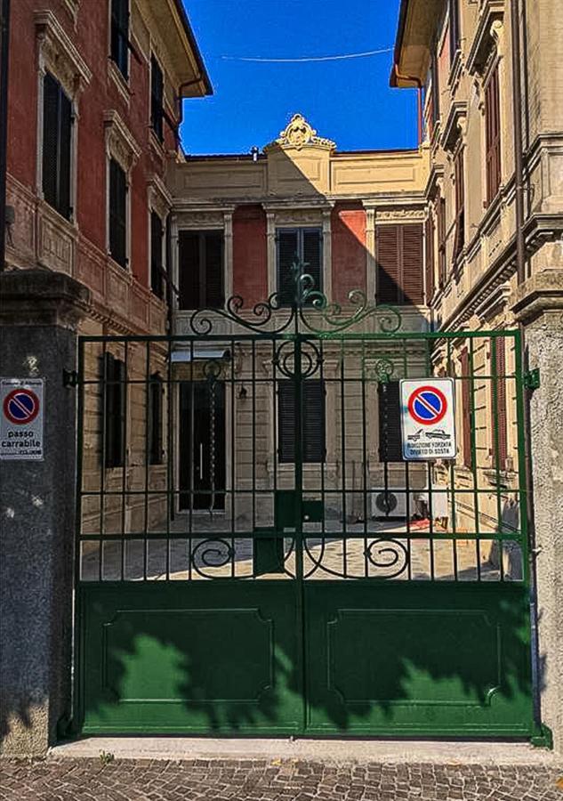 La Corte Albenga - Appartamento O Camera Con Posto Auto Privato Exterior photo